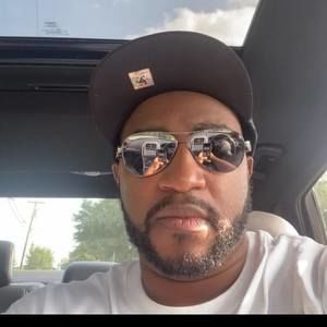 Meet your Posher, Antonio